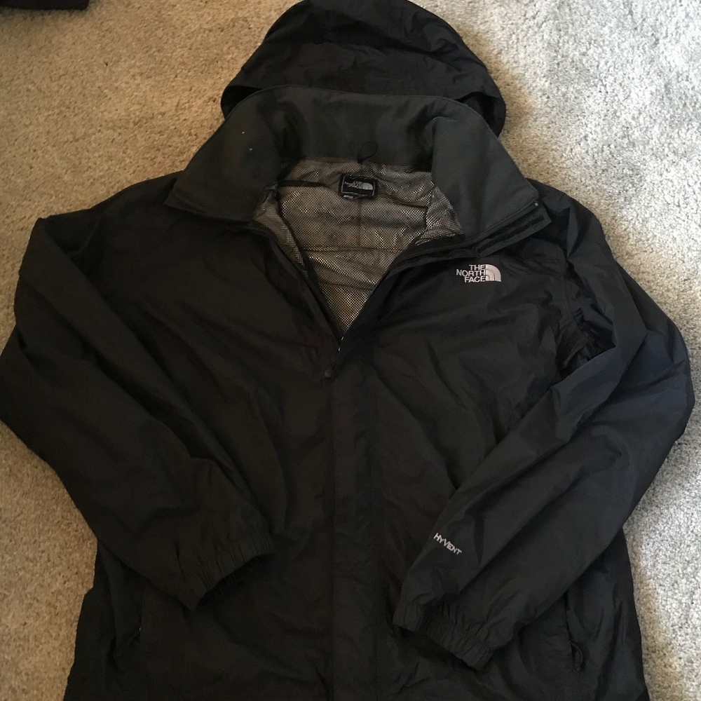 North Face mens windbreaker/rain jacket